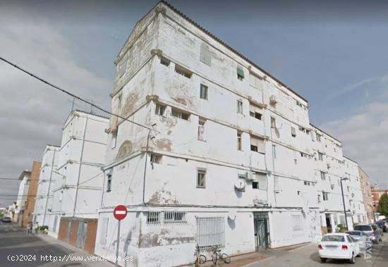  Piso en venta en Calle Eugenio Hermoso, 2º, 06200, Almendralejo (Badajoz) 20.000 € - BADAJOZ 