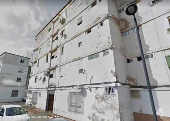 Piso en venta en Calle Eugenio Hermoso, 2º, 06200, Almendralejo (Badajoz) 20.000 € - BADAJOZ