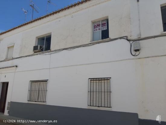 Piso en venta en Calle Maestro Guerra, 1º, 06100, Olivenza (Badajoz) - BADAJOZ