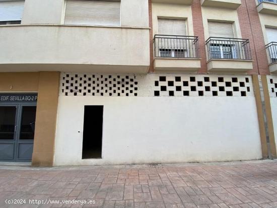  LOCAL EN VENTA EN CALLE DIEGO SILVA - BADAJOZ 