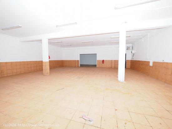  SE VENDE LOCAL COMERCIAL EN GRANOLLERS, ZONA PONENT - BARCELONA 