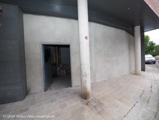 SE VENDE LOCAL COMERCIAL DE 170M2 EN IGUALADA, ZONA PONENT - BARCELONA