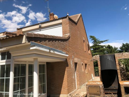 Casa con terreno en Alcobendas zona La Moraleja - MADRID