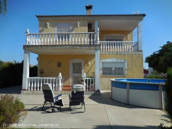 CASA EN LA CAMPIÑUELA - CORDOBA