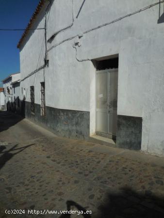 CASA PARA REFORMAR EN FUENTEOBEJUNA. - CORDOBA