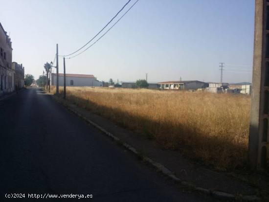 SOLAR URBANO DE 1.800 m2 - CORDOBA