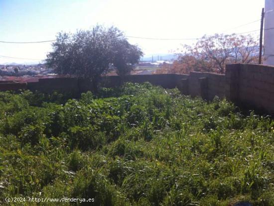 SOLAR ECONÓMICO EN PEÑARROYA - CORDOBA