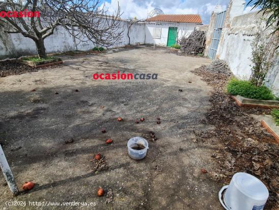 CASA DE 2 PLANTAS CON COCHERA EN LA ALDEA DE OJUELOS ALTOS - CORDOBA