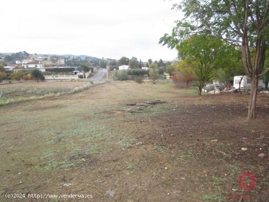  TERRENO DE 3.000m2 - URB. EL SOL - CORDOBA 