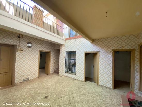 GRAN CASA PARA REFORMAR JUNTO LA RIBERA - ¡BAJADA DE PRECIO! - CORDOBA