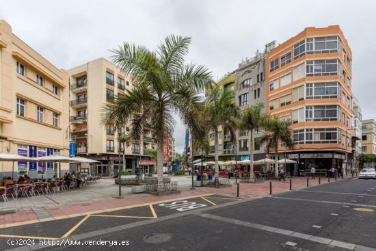 solar de trescientos veintisiete metros cuadrados (327m2), - LAS PALMAS