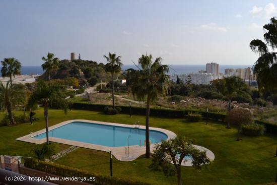 TORREBLANCA - MAGNIFICO PISO 4 DORMITORIOS GARAJE Y PISCINA - MALAGA