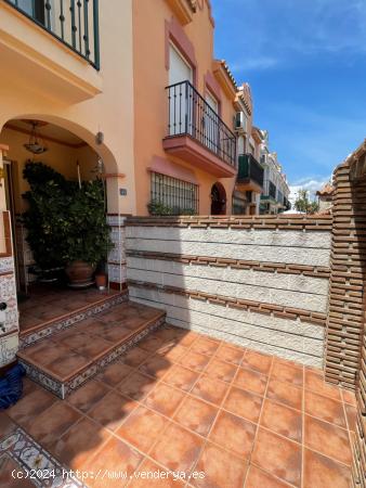  Las Lagunas, Zona Care - Adosado 3 Dormitorios, Solarium y Sótano (Precio negociable) - MALAGA 