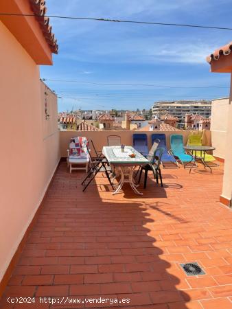 Las Lagunas, Zona Care - Adosado 3 Dormitorios, Solarium y Sótano (Precio negociable) - MALAGA