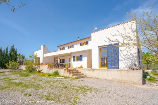 Finca rústica con piscina en Porreres - BALEARES