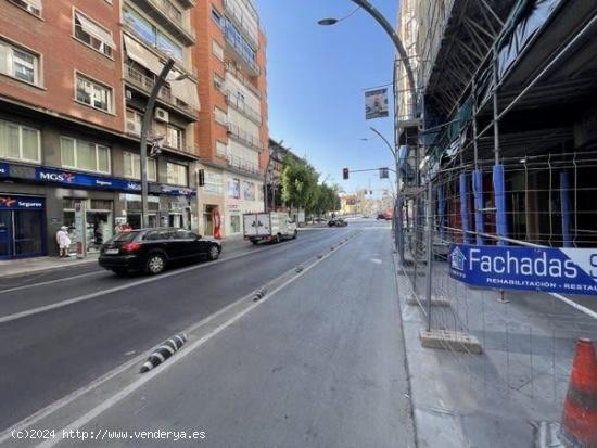 Sin comisiones, coqueto aqpetamento en la Gran Via - MURCIA