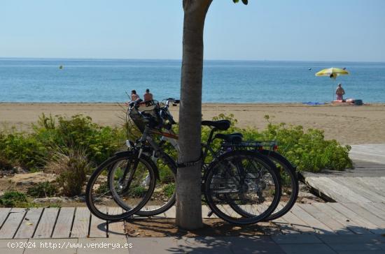 Parcela de 475 m2 al borde del mar - TARRAGONA