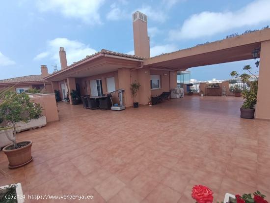 Atico en venta en Residencial Brisas de Almerimar con amplia terraza  y garaje incluido - ALMERIA