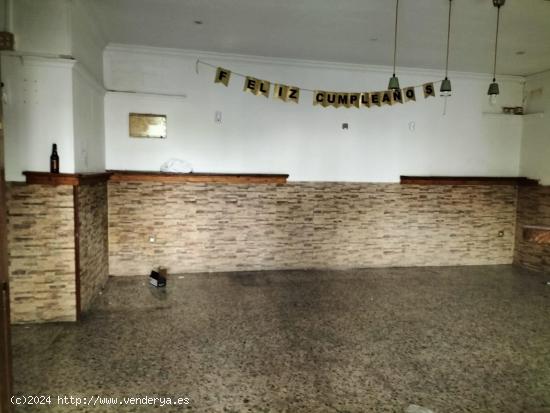 LOCAL COMERCIAL EN PLANTA BAJA EN VENTA DE RECUPERACIÓN BANCARIA - CADIZ