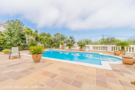 HERMOSA VILLA DE LUJO EN SANTA PONSA, CON PISCINA - BALEARES