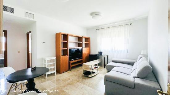 PISO DE UN DORMITORIO EN AVDA. DE LA AURORA. MÁLAGA - MALAGA