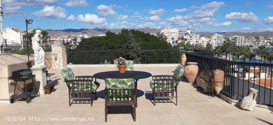 EXCLUSIVO ATICO CON 100M2 DE TERRAZA Y VISTAS AL PUERTO DE AGUILAS - MURCIA