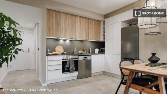 Apartamento de 2 dormitorios en alquiler en L'Eixample - BARCELONA