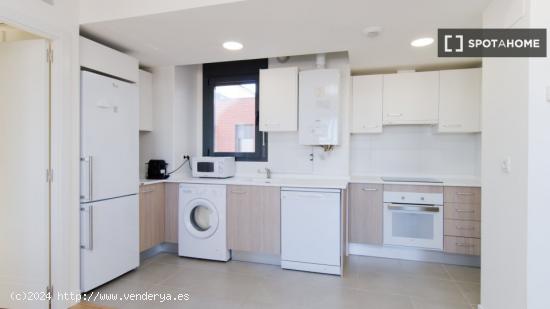 Apartamento de un dormitorio en alquiler en Madrid - MADRID