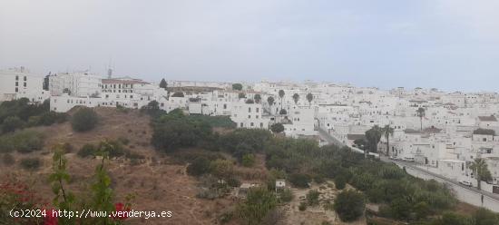 SOLAR URBANO EN EL CENTRO DE VEJER - CADIZ