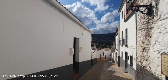  CASA EN EL BURGO - MALAGA 