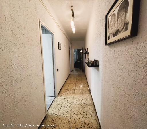 PISO EN VENTA CON INQUILINO EN LA NOVA ESQUERRA DE LA EIXAMPLE - BARCELONA