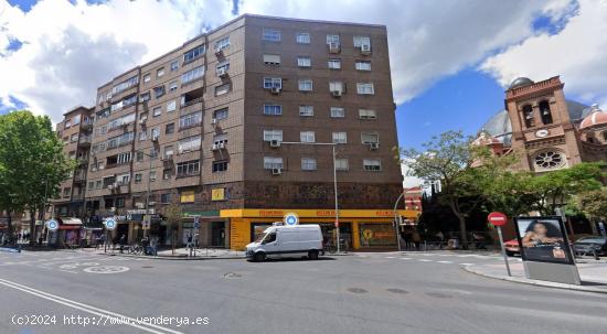 ¡SERVICHECK SE VENDE PLAZA DE GARAJE EN MADRID! - MADRID