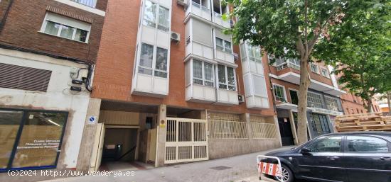 OPORTUNIDAD¡SERVICHECK VENDE PLAZA DE GARAJE!! - MADRID