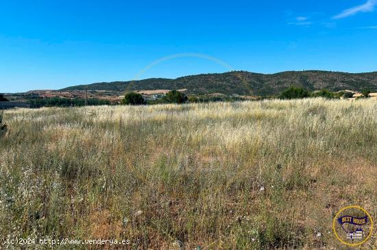 ¡Oportunidad Única! Parcela de 1000 m² en Primera Línea del Polígono de Expansión - CUENCA