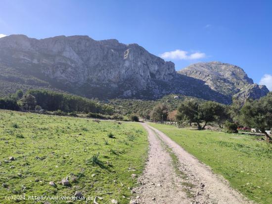 ¡Descubre tu paraíso en Villanueva del Rosario! - MALAGA