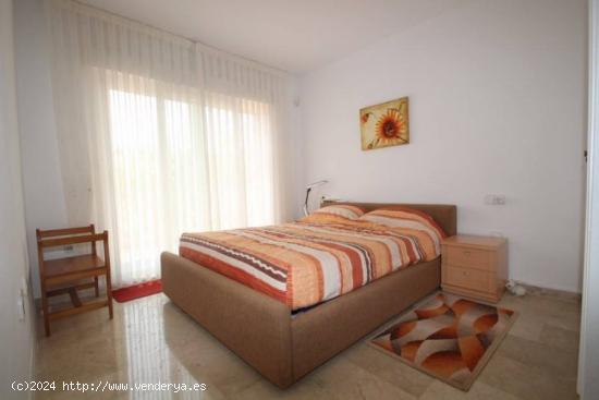 CHALET INDEPENDIENTE EN LAS RAMBLAS - ALICANTE