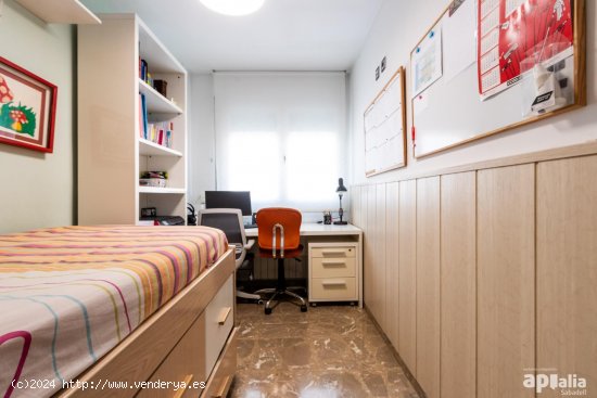 Unifamiliar adosada en venta  en Sabadell - Barcelona