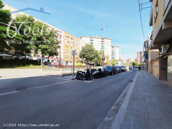 Local comercial en alquiler  en Cerdanyola del Vallès - Barcelona