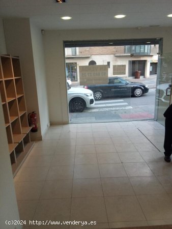 Local comercial en venta  en Manlleu - Barcelona