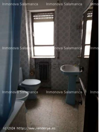 SALAMANCA (Avda. Portugal) 4 d., 1 wc. y 1 aseo.800€. - Salamanca