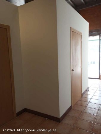 Local comercial en Alquiler en Arrecife - Arrecife