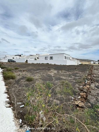 SE VENDE Terreno en San Bartolomé - San Bartolomé