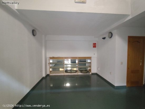 Local comercial en Venta en Durcal Granada Ref: bu006