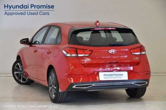 Hyundai i30 ( 1.5 DPI Klass SLX 110 )  - Madrid