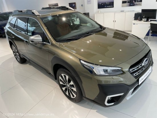 Subaru Outback 2.5i CVT Lineartronic AWD 170cv TOURING - Badalona