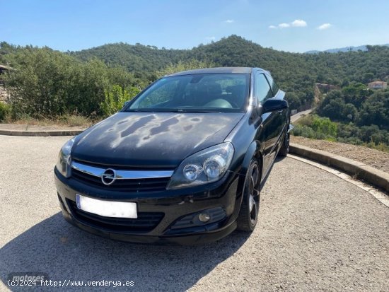 Opel Astra gtc sport 1.9 120CV de 2005 con 268.311 Km por 1.900 EUR. en Girona