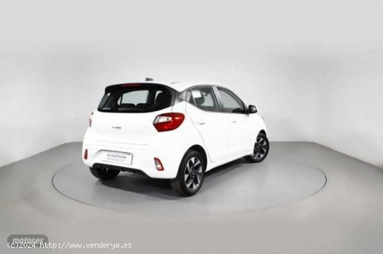 Hyundai i10 1.0 MPI Klass Aut. de 2024 con 1.316 Km por 19.200 EUR. en Barcelona