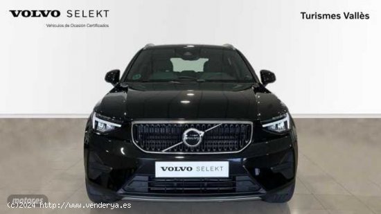 Volvo XC40 Core, B3 Mild hybrid, Gasolina de 2024 con 7 Km por 39.900 EUR. en Barcelona