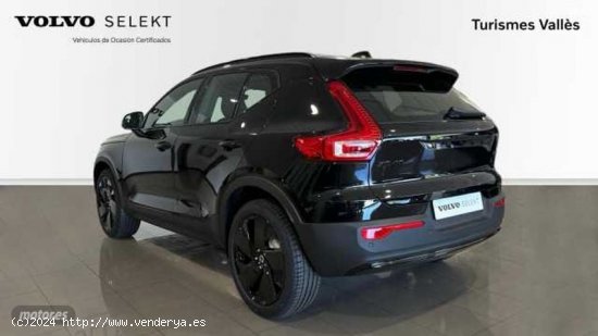 Volvo XC40 Black Edition Plus, B3 Mild hybrid, Gasolina de 2024 con 7 Km por 45.900 EUR. en Barcelon