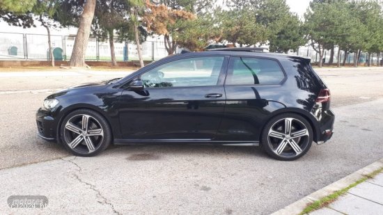 Volkswagen Golf R 2.0 TSI 300CV de 2015 con 128.000 Km por 23.400 EUR. en Madrid